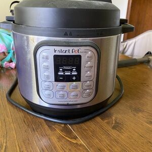 Instant Pot Duo Mini Pressure Cooker